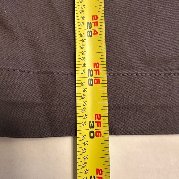 Nike Dri-FIT UV Standard Fit Golf Chino Pants 32x30 Charcoal Gray Red Tab Logo - Picture 9 of 9